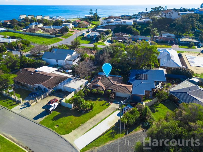 10B Rose Street, Halls Head WA 6210