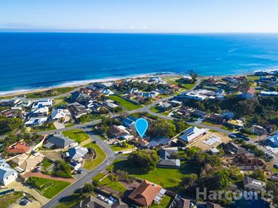 10B Rose Street, Halls Head WA 6210