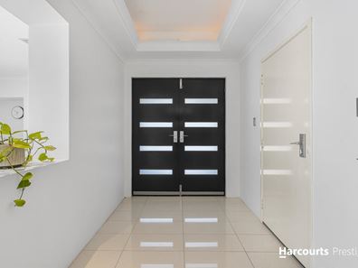 10 Harlequin Pass, Southern River WA 6110
