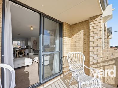 12/89 Forrest Road, Hamilton Hill WA 6163