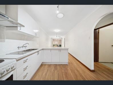 4/3 Netley Place, Armadale WA 6112