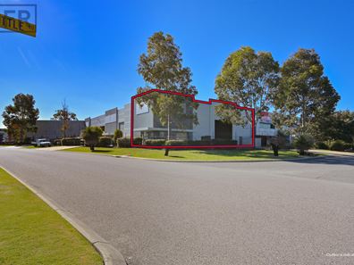 4/1 Whittle Road, Rockingham WA 6168