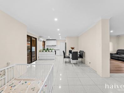 10/11-13 Herndon Close, Cannington WA 6107