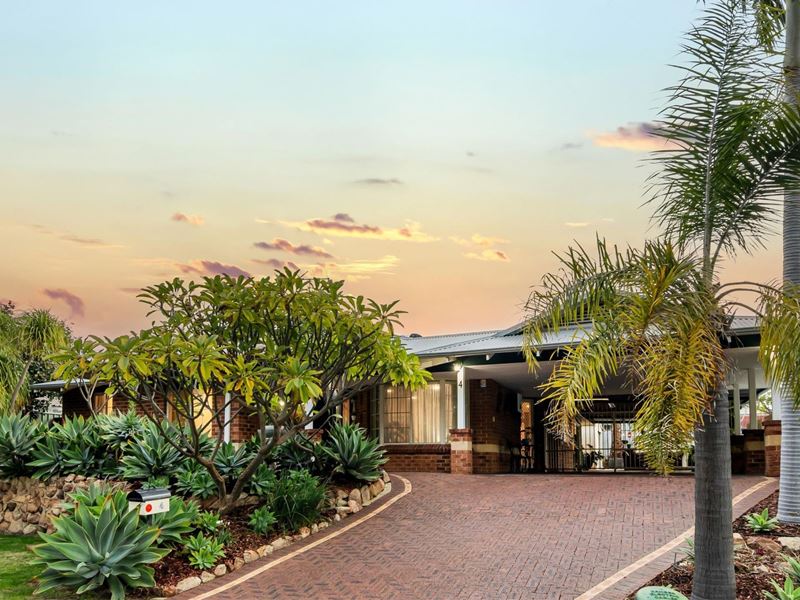 4 Valley Brook Road, Caversham
