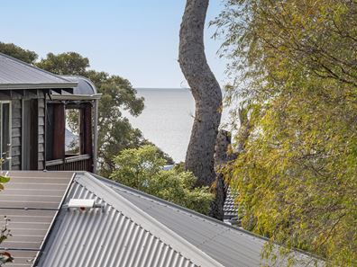 4 Toddy Place, Dunsborough WA 6281