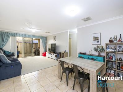 4/22 Gentle Circle, South Guildford WA 6055
