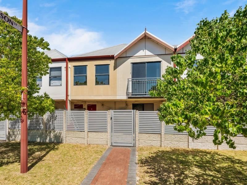 3/2 Hogarth Street, Cannington WA 6107