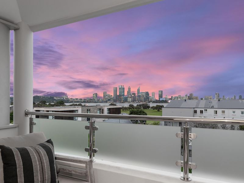 5 Garden Street, South Perth
