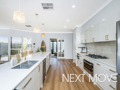 6 Gilbert Place, Willagee WA 6156