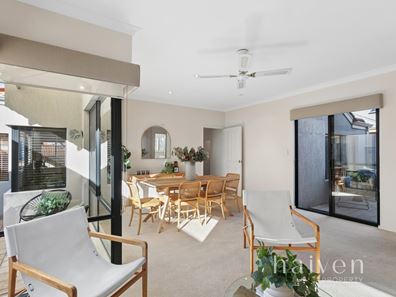 24 Arenga Court, Mount Claremont WA 6010