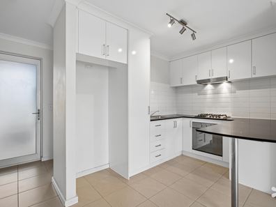 1/7 George Street, Rockingham WA 6168