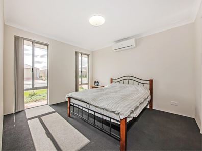 25A Oakbank Crescent, Butler WA 6036