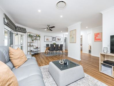 3 Santa Monica Parade, Iluka WA 6028
