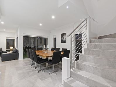 122C Hillsborough Drive, Nollamara WA 6061
