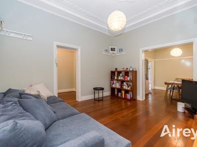 53 Mountjoy Road, Nedlands WA 6009