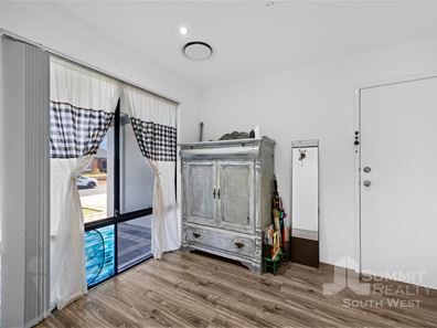 19 Supanova Lane, Australind WA 6233