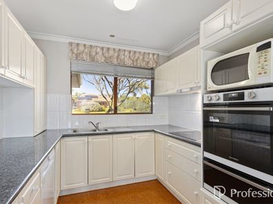 20 Nolan Way, Bateman WA 6150
