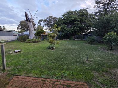 1 Karrul Way, Greenfields WA 6210