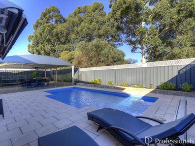 13 Seville Road, Forrestfield WA 6058
