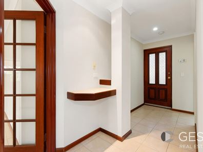 15 Rockdale Pass, Landsdale WA 6065