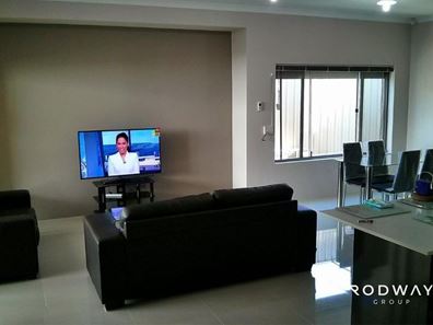 Room3,/12A Stannard Street, St James WA 6102