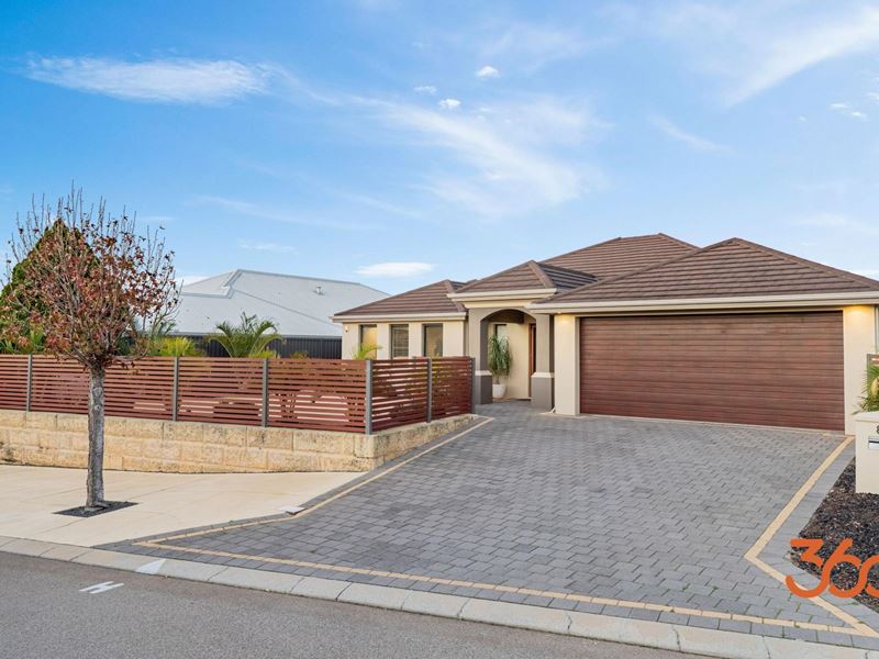 8 Daplin Way, Aveley WA 6069