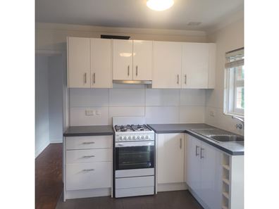 8/15 The Avenue, Crawley WA 6009