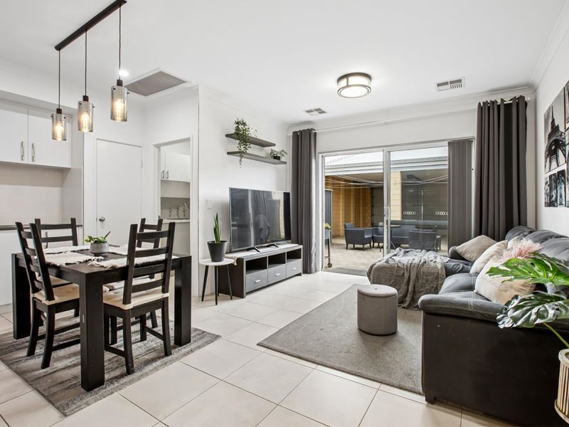 20 Velvetene Road, Byford WA 6122