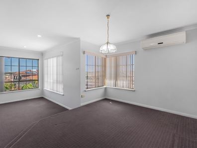 11 Ibsen Court, Spearwood WA 6163