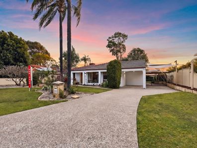 16 Gloucester Court, Willetton WA 6155