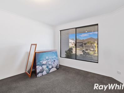 14 Newmarket Road, Meadow Springs WA 6210
