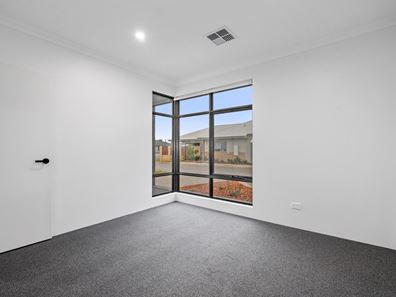 34 Gerygone Loop, East Cannington WA 6107