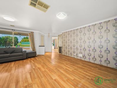 1 Satinwood Court, Thornlie WA 6108