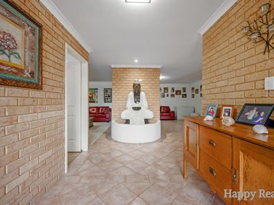 15 Teakwood Loop, Thornlie WA 6108