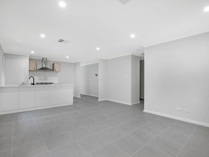 5 Epidote Road, Treeby WA 6164