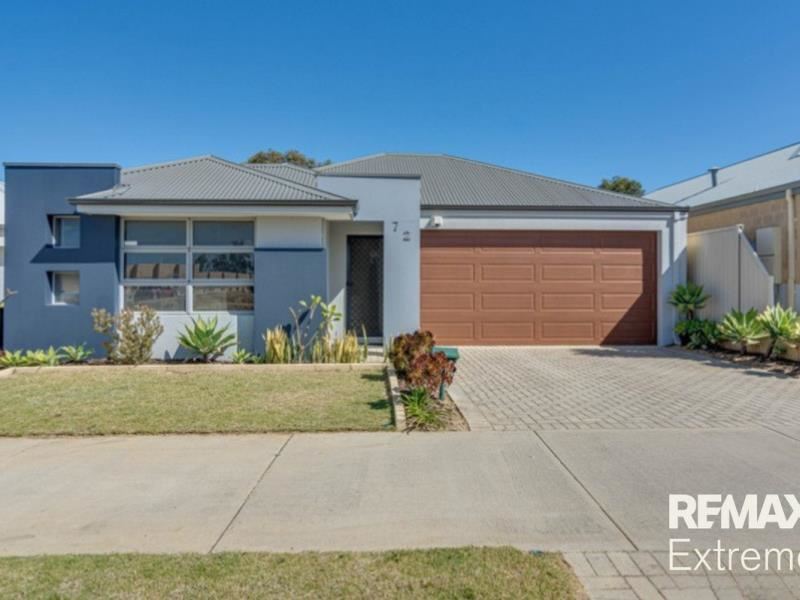 72 Bluewater Drive, Alkimos WA 6038