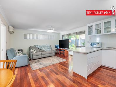 2/1 Wroxton Street, Midland WA 6056