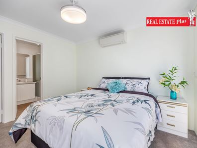 2/1 Wroxton Street, Midland WA 6056