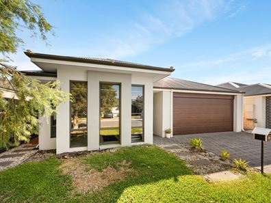 11 Wattley Road, Wellard WA 6170