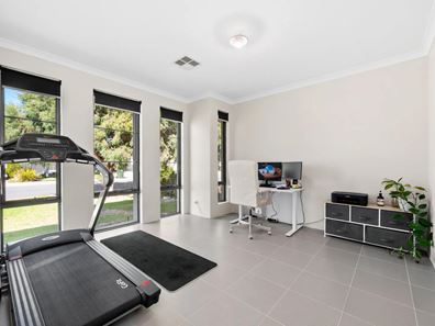 11 Wattley Road, Wellard WA 6170