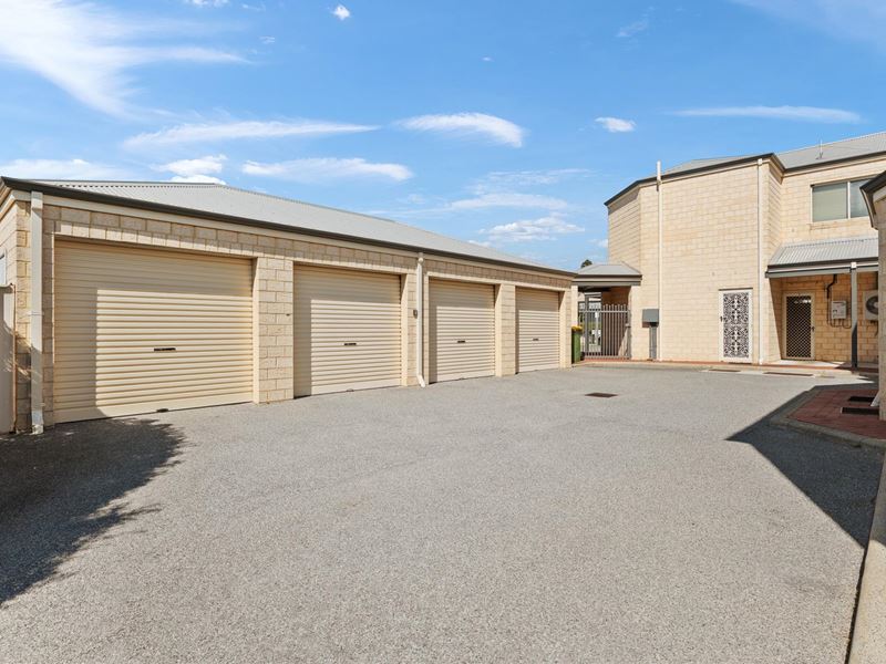 8/224 Safety Bay Road, Safety Bay WA 6169