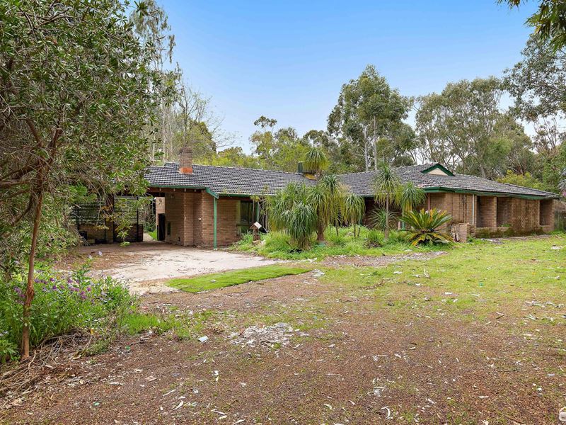 29 Wallangarra Drive North, Bedfordale WA 6112