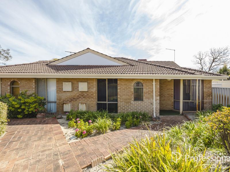 13/28 Marangaroo Drive, Marangaroo WA 6064