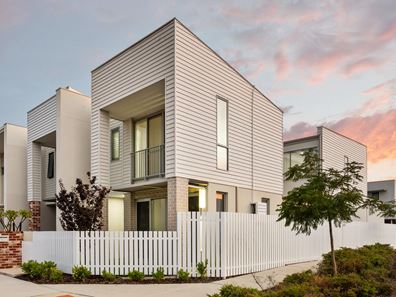 23 Turquoise Boulevard, Treeby WA 6164