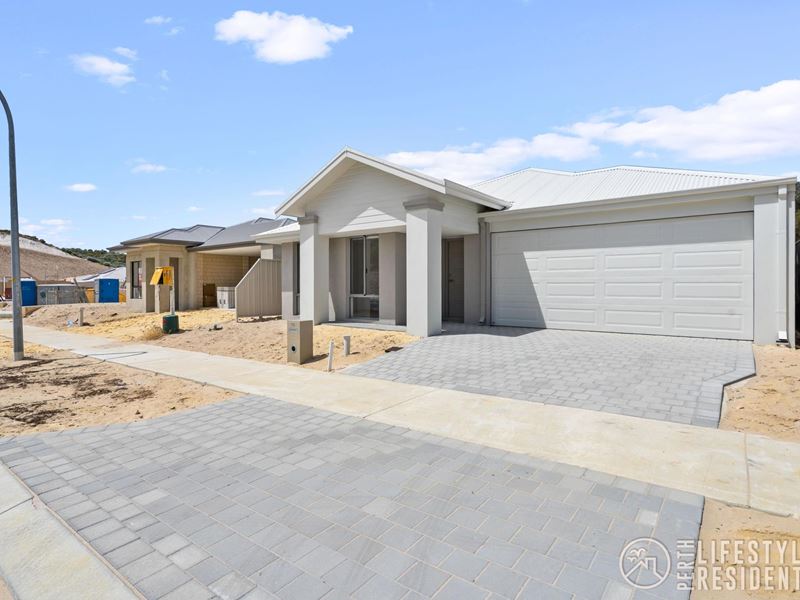 15 Tropical Crescent, Yanchep WA 6035