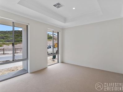 15 Tropical Crescent, Yanchep WA 6035