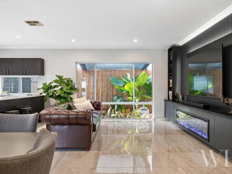 2/7 Blinco Street, Fremantle WA 6160