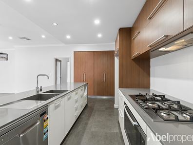 5A Kelby Close, Morley WA 6062