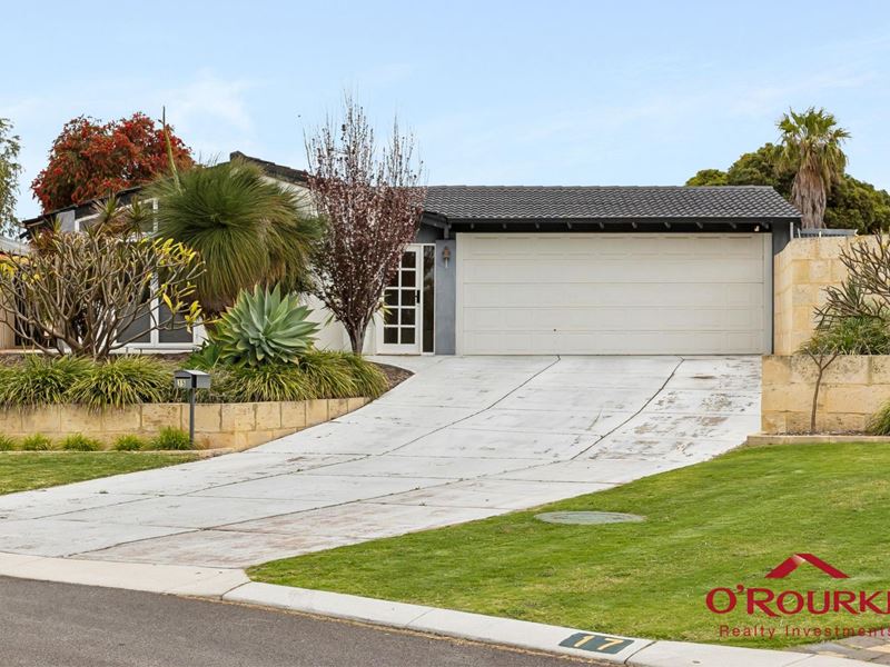 15 Steamer Court, Heathridge WA 6027