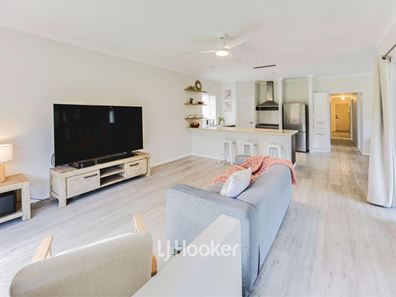 19 Harvester Promenade, Vasse WA 6280